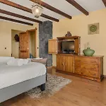 Karat Kanaria Villa *