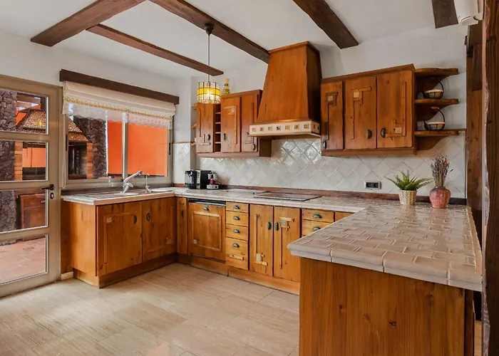 فيلة Karat Kanaria أذيخي